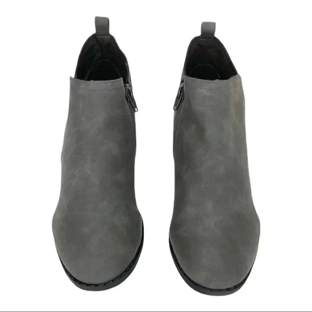 Sun + Stone Cadee Grey Faux Leather Womens Booties